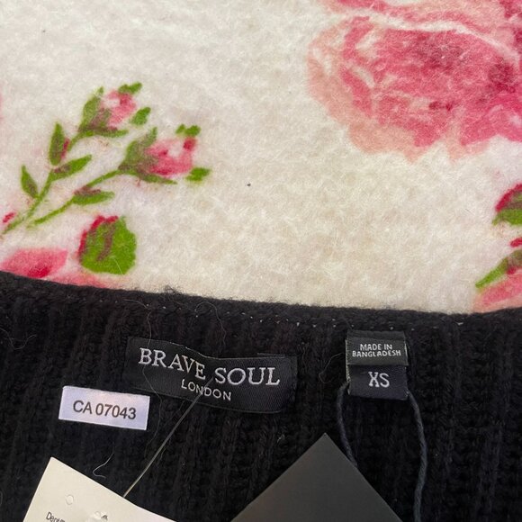 Tags Attached black knitted puffy sleeves drop sleeve plunge knitted sweater! - Picture 14 of 15